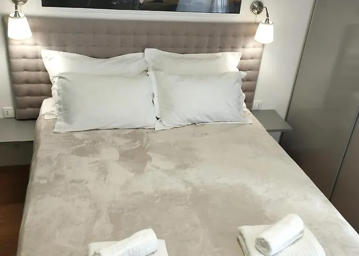 Bella Vista - Cozy With Easy Check-in And Free Parking 公寓 *