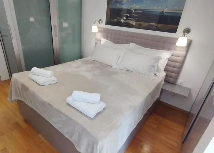 公寓 Bella Vista - Cozy With Easy Check-in And Free Parking *