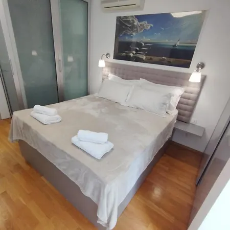 Διαμέρισμα Bella Vista - Cozy With Easy Check-in And Free Parking *