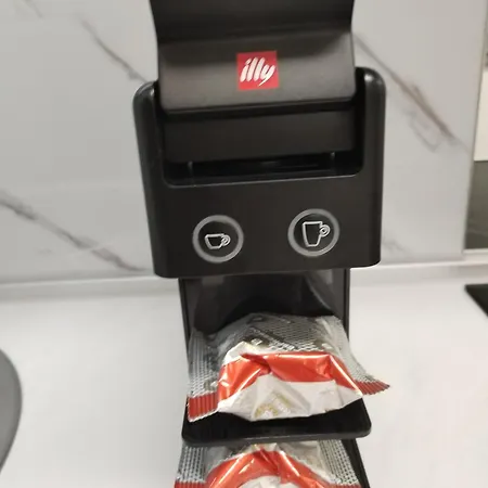 Διαμέρισμα Bella Vista - Cozy With Easy Check-in And Free Parking