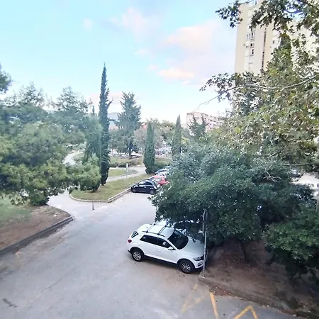 Bella Vista - Cozy With Easy Check-in And Free Parking * Split